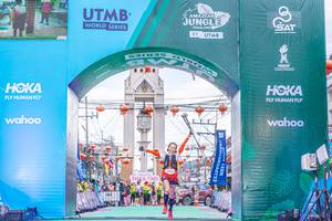 BIB: 133
                            <button type="button" onclick="openModal(21786690)" class="btn btn-primary btn-sm float-right btn-popup" data-toggle="modal" data-target=".modal-high-quality">
                        <i class="fas fa-shopping-cart"></i> Add to Cart
                    </button>
                                            <button type="button" onclick="isThisMe(21786690, true)" class="btn btn-success btn-sm float-right btn-popup btn-isme hidden" data-toggle="tooltip" data-placement="bottom" title="นี่คือรูปของคุณใช่ไหม คลิกที่นี่เพื่อเอาเข้าอัลบั้ม">
                        <i class="fas fa-plus"></i> Add to album
                    </button>
                    <button type="button" onclick="isThisMe(21786690, false)" class="btn btn-warning btn-sm float-right btn-popup btn-isnotme hidden">
                        <i class="fas fa-ban"></i> Remove from album
                    </button>